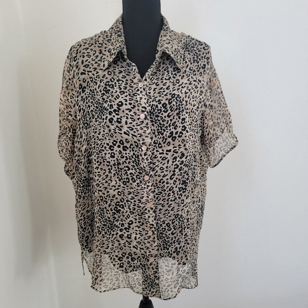 Vintage Y2K 00s 90s 100% Silk Sz 1X Leopard Print Button Up Short Sleeve Lined‎